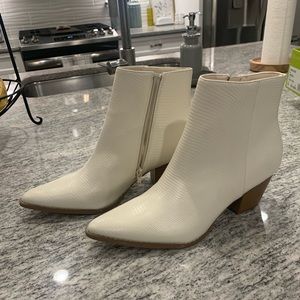 White booties, NWOT